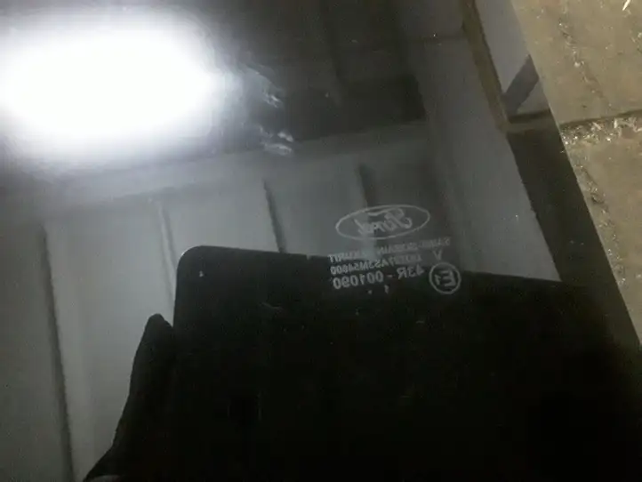 Ford S-MAX (2010 - 2015) 43R001090 Стекло задней двери — фото 4