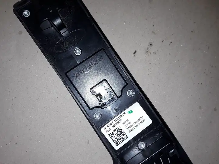 Ford C-MAX II (2010 - 2015) AM51R26691 Кнопка стеклоподъемников — фото 4