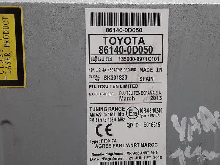 Toyota Yaris (2012 - 2014) 861400D050 Магнитола / мультимедийная система — фото 4