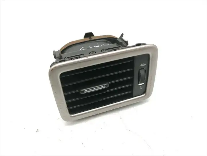 Volvo S80 (2006 - 2009) 30755184 Боковой воздушный дефлектор — фото 1