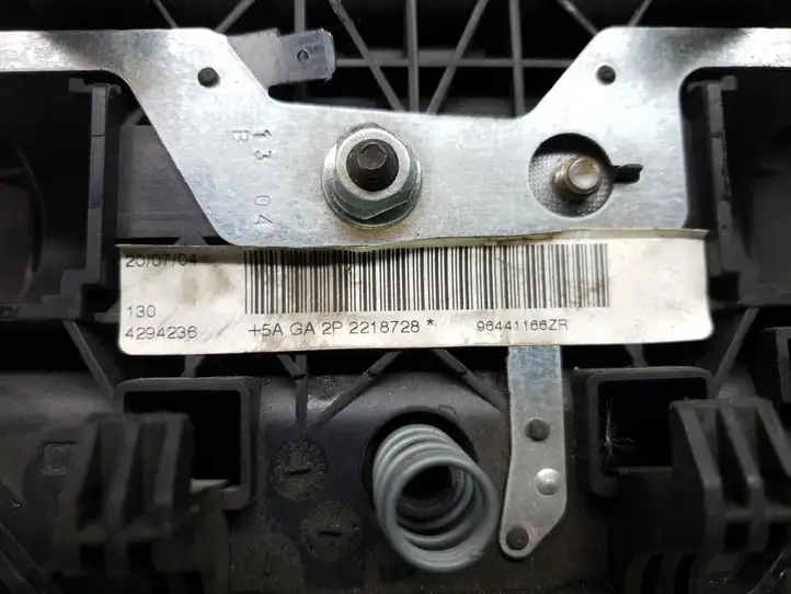 Peugeot 206 (1998 - 2012) 96441166ZR Подушка безопасности руля — фото 3