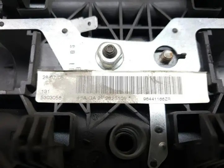 Peugeot 206 (1998 - 2012) 96441166ZR Подушка безопасности руля — фото 4