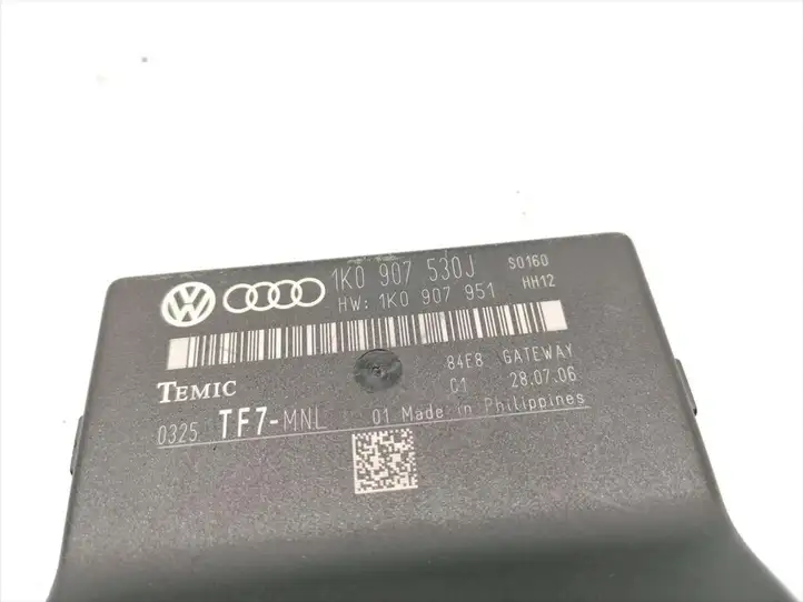Audi A3/S3 8P (2004 - 2008) 1K0907530J Прочие блоки управления — фото 4