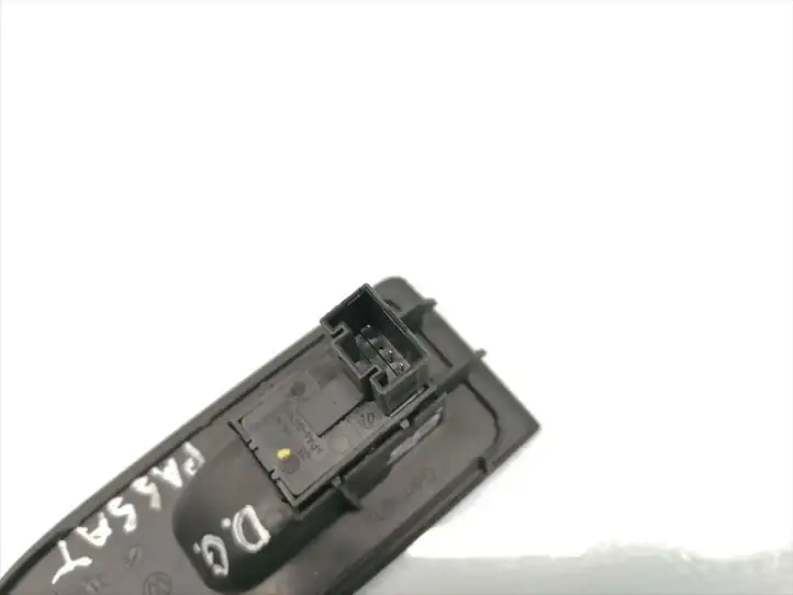 Volkswagen PASSAT CC (2008 - 2012) 3C8867376A Кнопка стеклоподъемников — фото 3