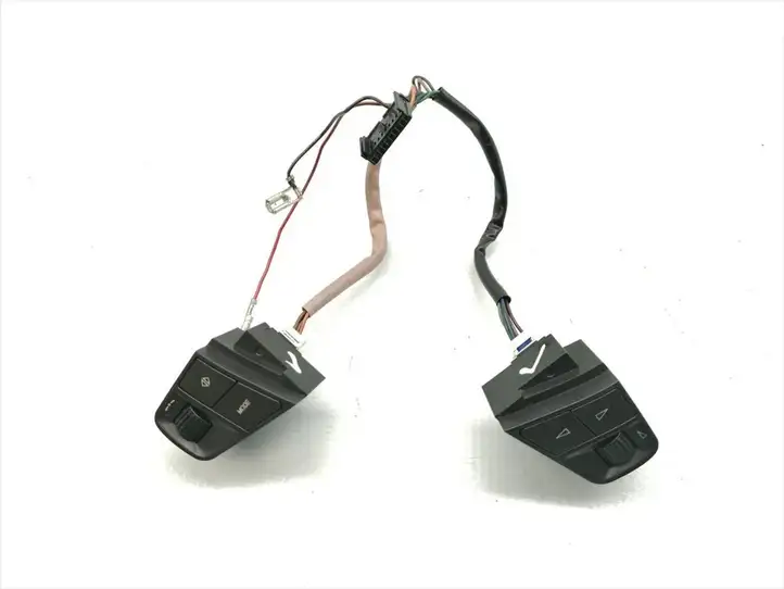Opel Antara (2006 - 2011) 96628660 Кнопки на рулевом колесе — фото 1