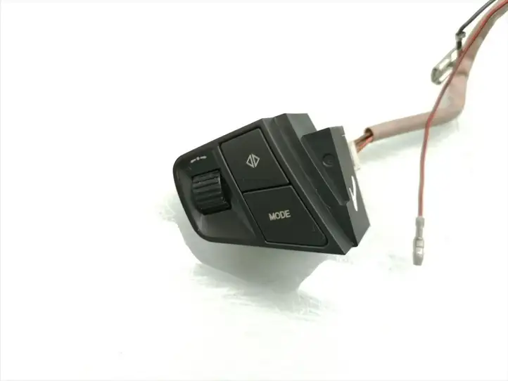 Opel Antara (2006 - 2011) 96628660 Кнопки на рулевом колесе — фото 3