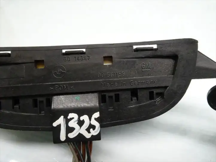Opel Astra G (1998 - 2004) 561159 Кнопки на рулевом колесе — фото 4