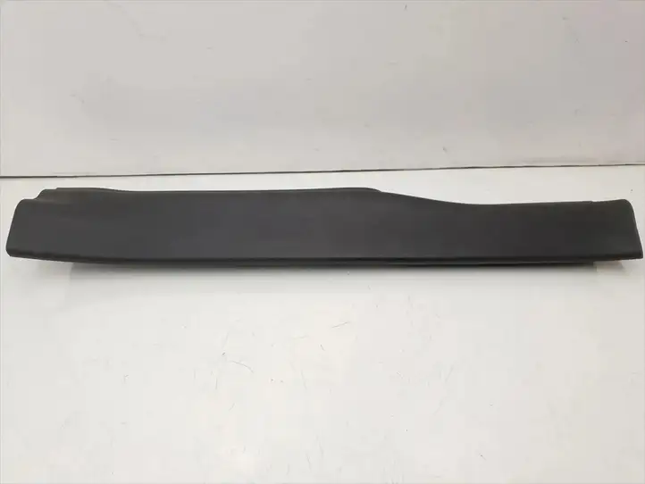 Honda Civic IX (2011 - 2017) 84201-TV1-E0 Внутренняя отделка переднего порога — фото 2
