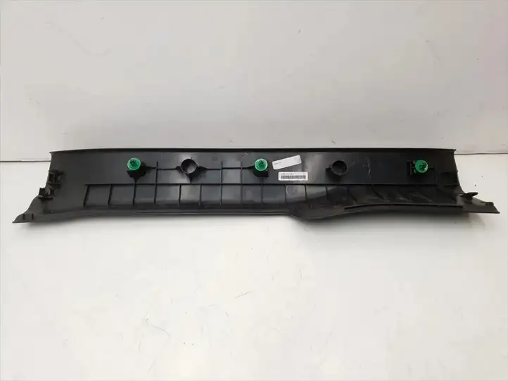 Honda Civic IX (2011 - 2017) 84201-TV1-E0 Внутренняя отделка переднего порога — фото 3