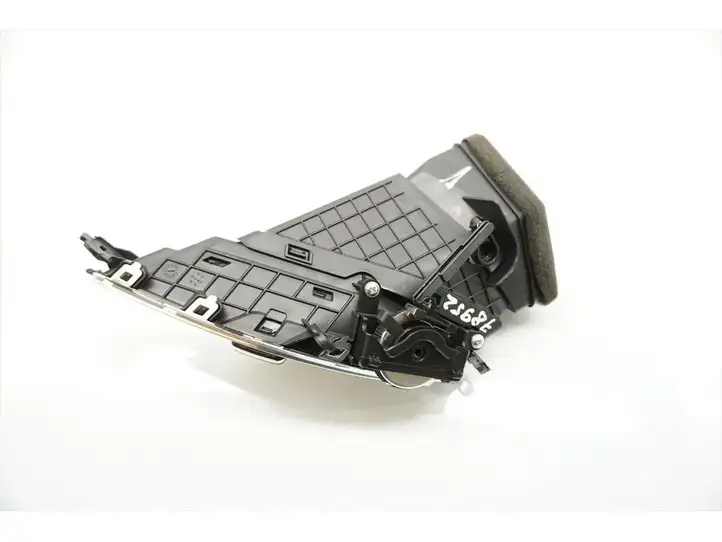 Hyundai i40 (2011 - ) 97410-3Z000 Центральный воздушный дефлектор — фото 2