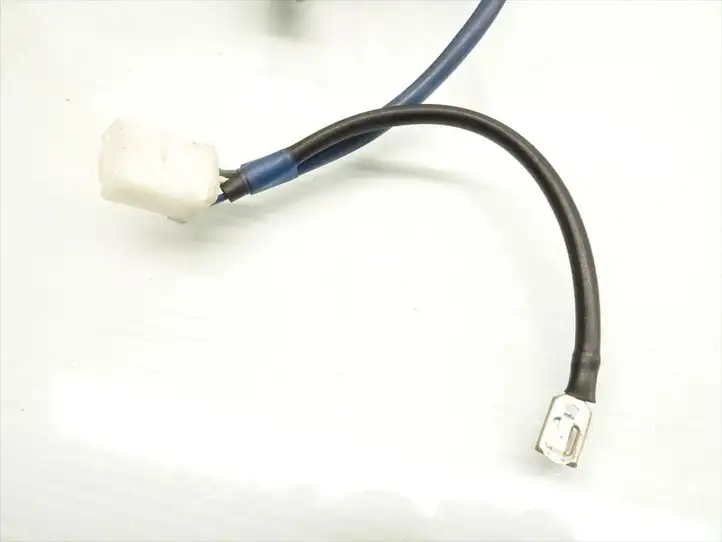 Toyota Yaris (2005 - 2009) Кнопки на рулевом колесе — фото 4