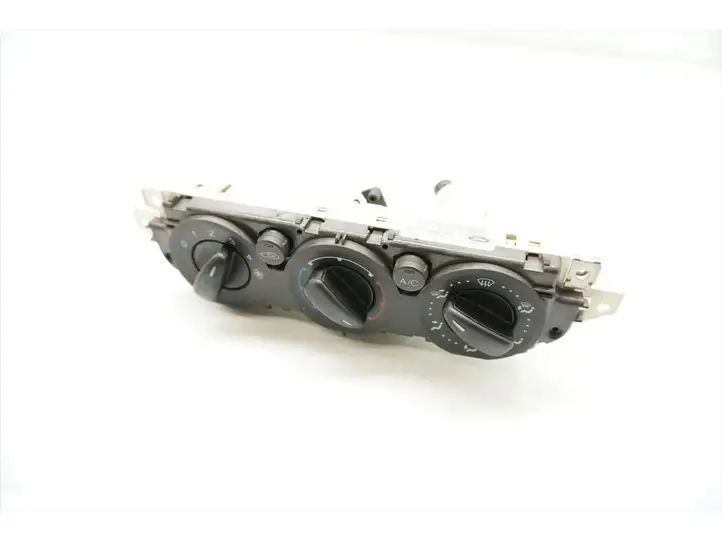 Ford Focus (2005 - 2008) 3M5T-19980-AD Кнопка кондиционера — фото 1