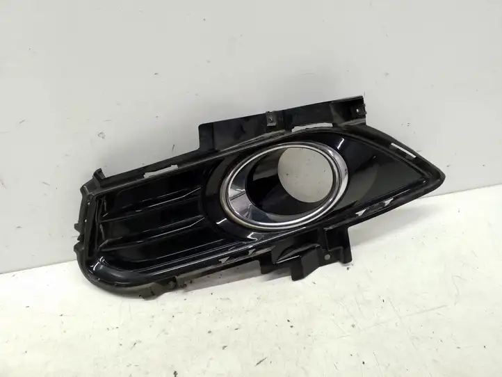 Ford Mondeo MK V (2014 - )  DS7319953 Декоративная решётка противотуманной фары