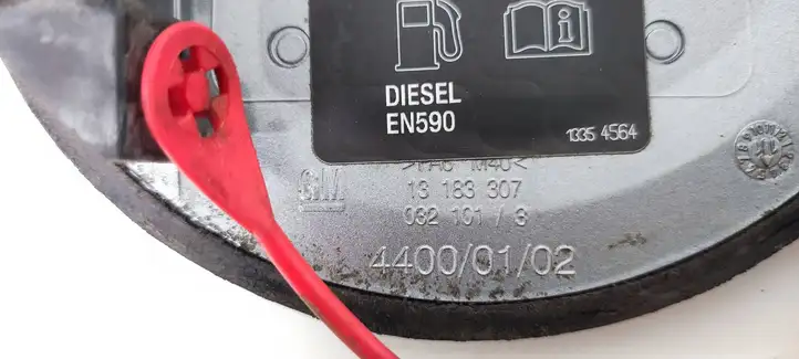 Opel Corsa D (2010 - 2014) 13183307 Крышка топливного бака — фото 5
