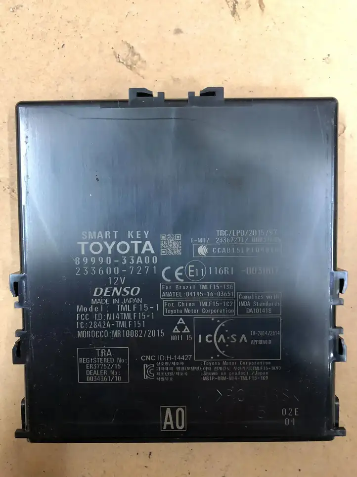 Lexus ES VII XZ10 (2020 - ) 8999033A00 Блок бесключевого доступа — фото 4