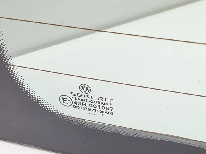 Volkswagen Transporter-Caravelle (2003 - 2009)  43R001057 Стекло дверей багажника