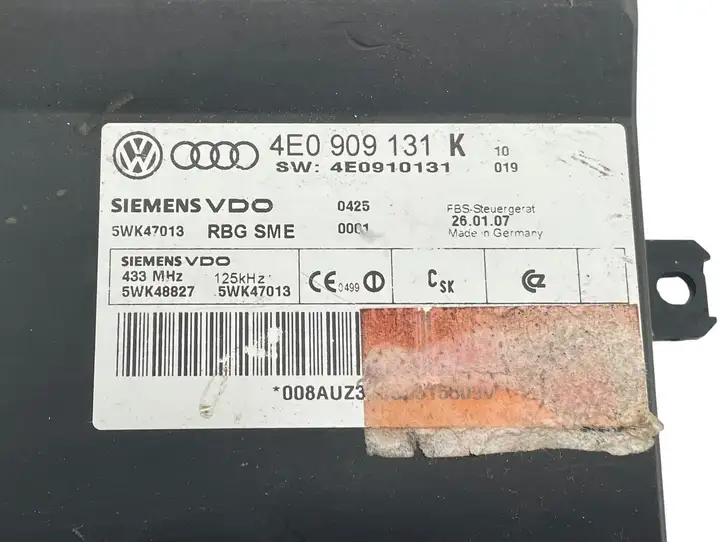 Audi A8 S8 D3 4E (2005 - 2007) 4E0909131K Блок бесключевого доступа — фото 2
