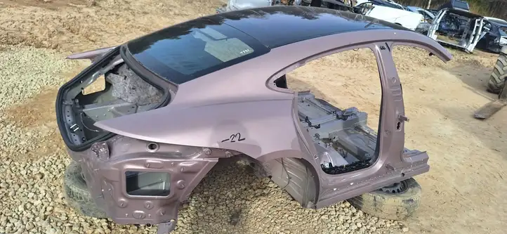 Porsche Taycan 9J1 (2019 - ) Задняя часть кузова — фото 1