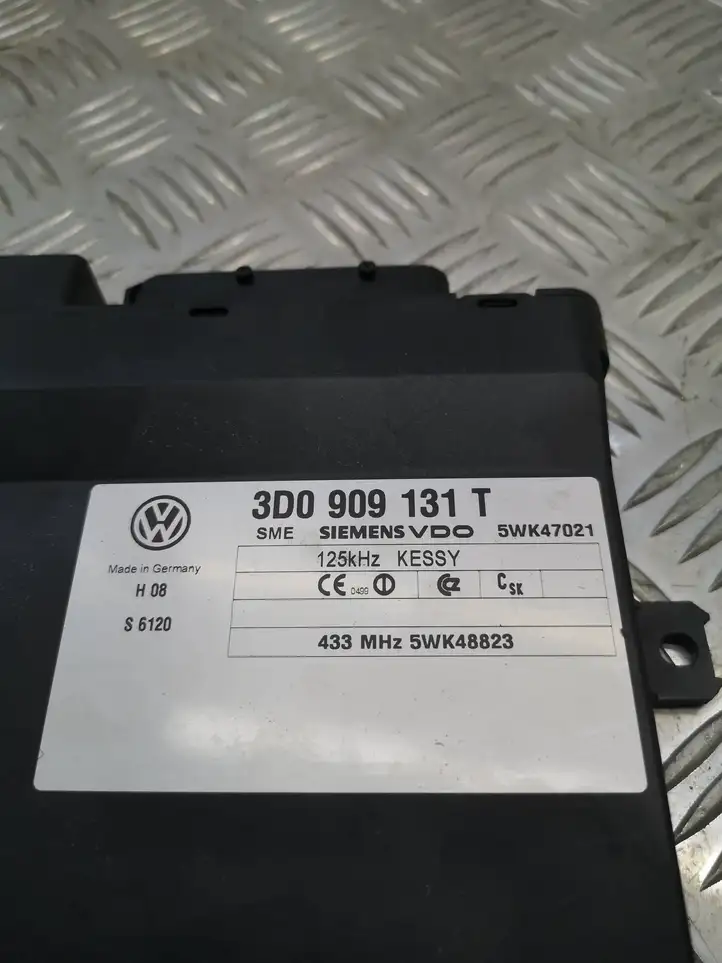 Volkswagen Touareg I (2002 - 2010) 3D0909131T Блок бесключевого доступа — фото 5