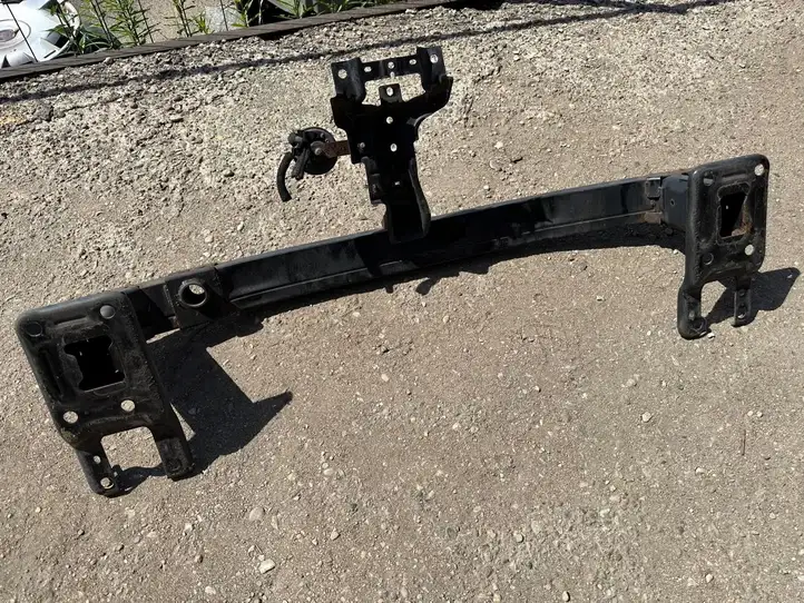 Renault Koleos I (2008 - 2016)  6203JY000 Балка переднего бампера