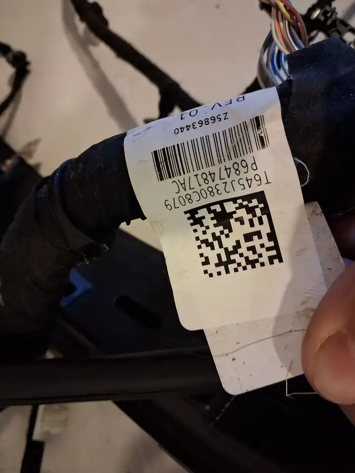 Dodge Ram (2018 - ) 68474817AC Прочая электропроводка — фото 8