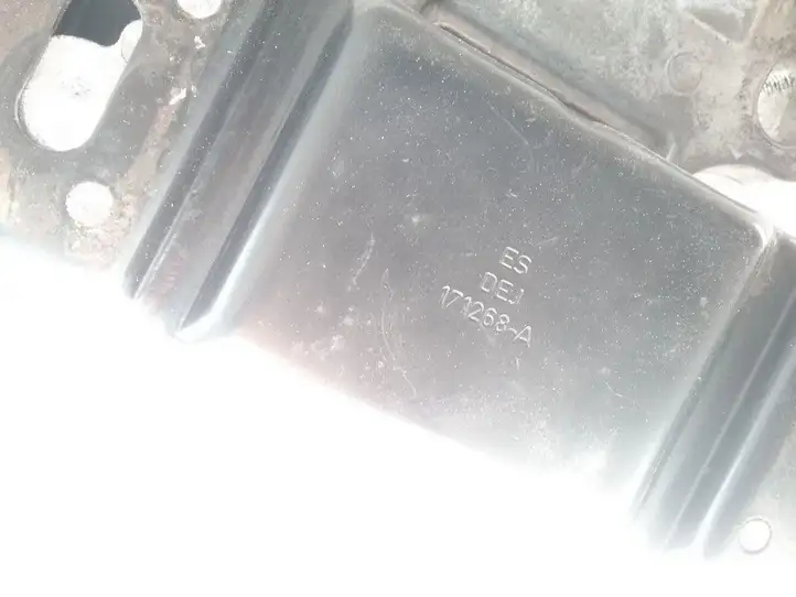 Volkswagen Golf IV (1998 - 2005)  1J0199555 Подушка коробки передач