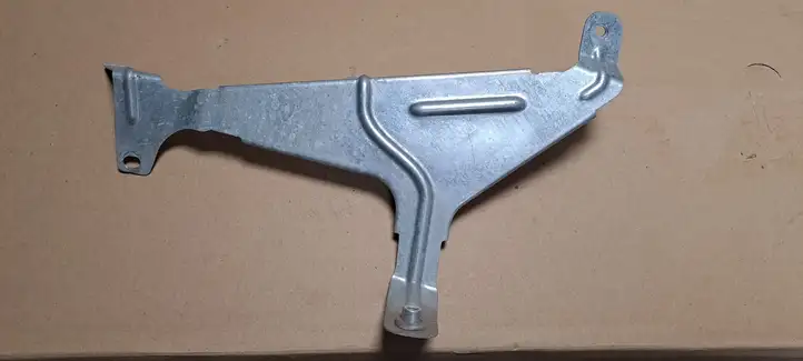 Volvo V40 (2012 - 2016)  31407780 Усилитель переднего бампера