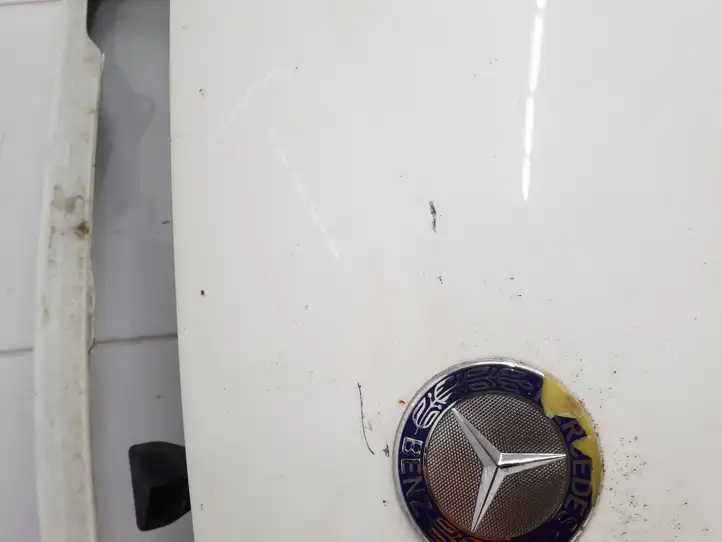 Mercedes-Benz ML W163 (1997 - 2005) Капот — фото 2
