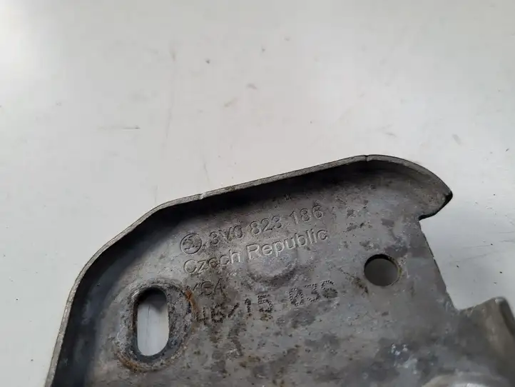 Skoda Superb B8 (3V) (2015 - 2023) Замок капота — фото 2