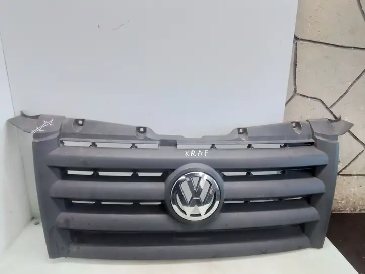 Volkswagen Crafter (2006 - 2016) Верхняя решетка радиатора — фото 1