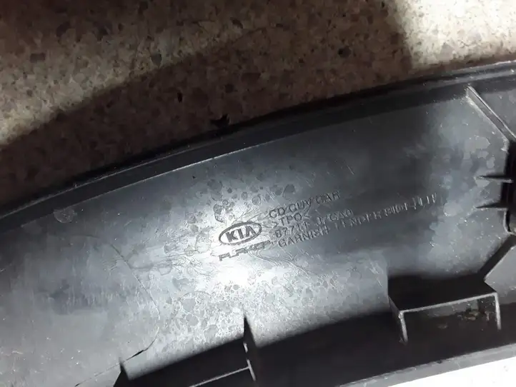 Kia Ceed (2018 - 2021) 87711J7CA0 Накладка колесной арки — фото 4