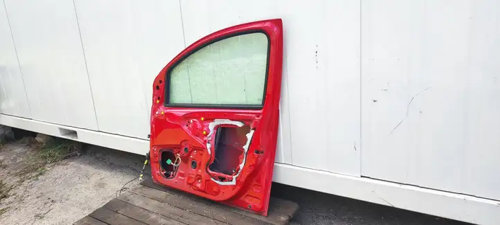 Toyota Aygo AB10 (2005 - 2008) Дверь — фото 8