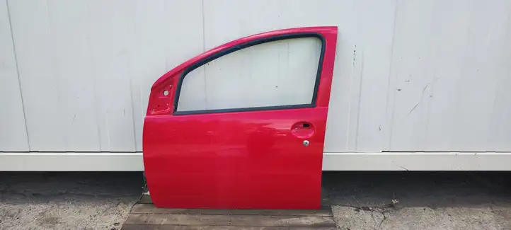 Toyota Aygo AB10 (2005 - 2008) Дверь — фото 1