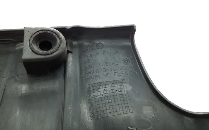 Audi A4 S4 B8 8K (2007 - 2011) 03L103925P Крышка двигателя декоративная — фото 3