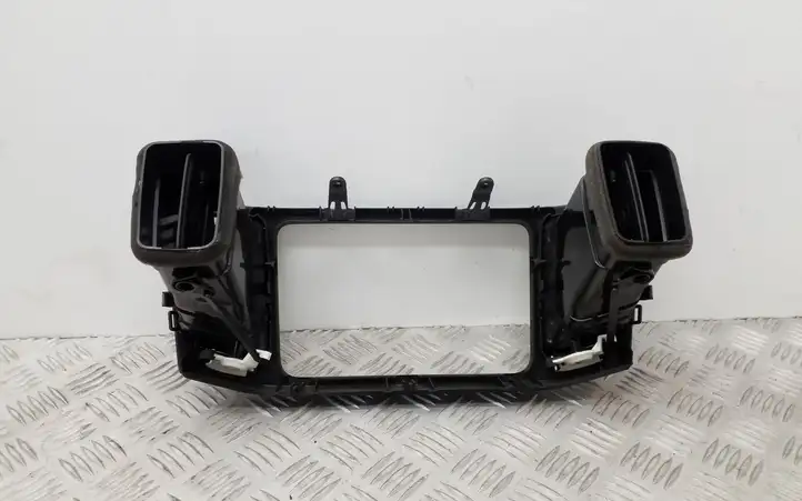Volkswagen Sharan (2010 - 2015) 7N0858069 Центральный воздушный дефлектор — фото 2