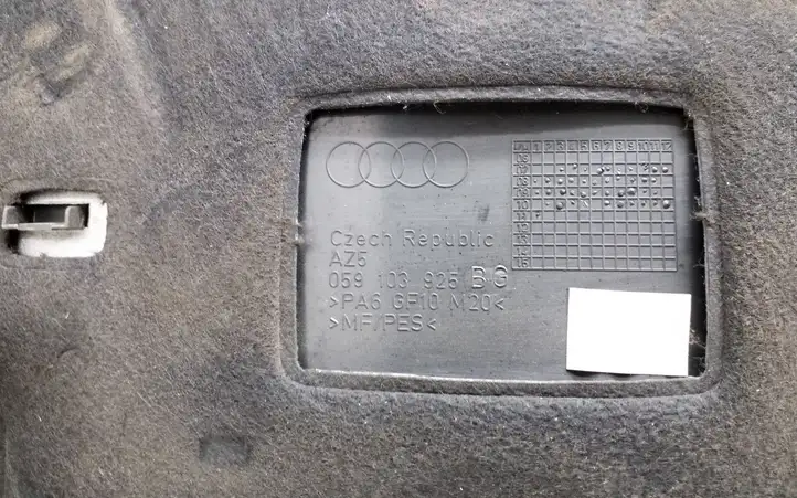 Audi A4 S4 B8 8K (2007 - 2011) 059103925BG Крышка двигателя декоративная — фото 4