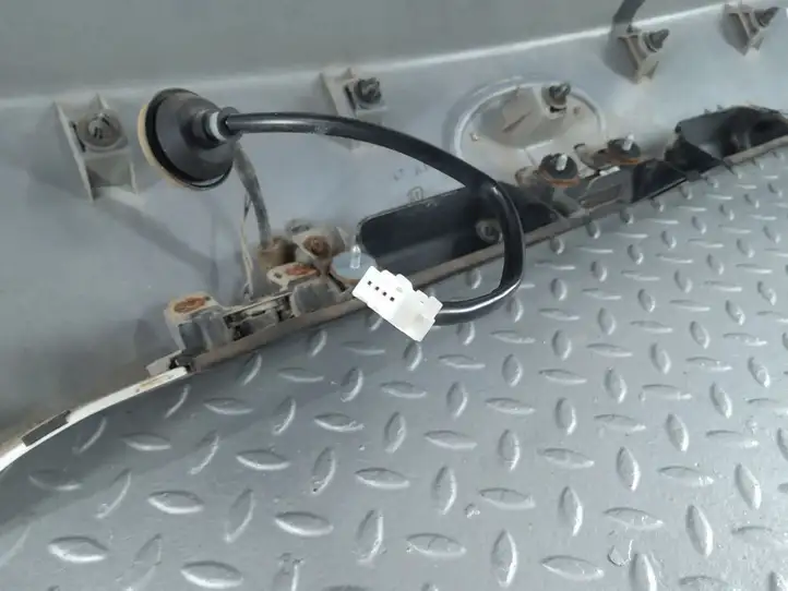 Subaru Outback (BS) (2014 - 2019) C13010021 Подсветка номера — фото 9