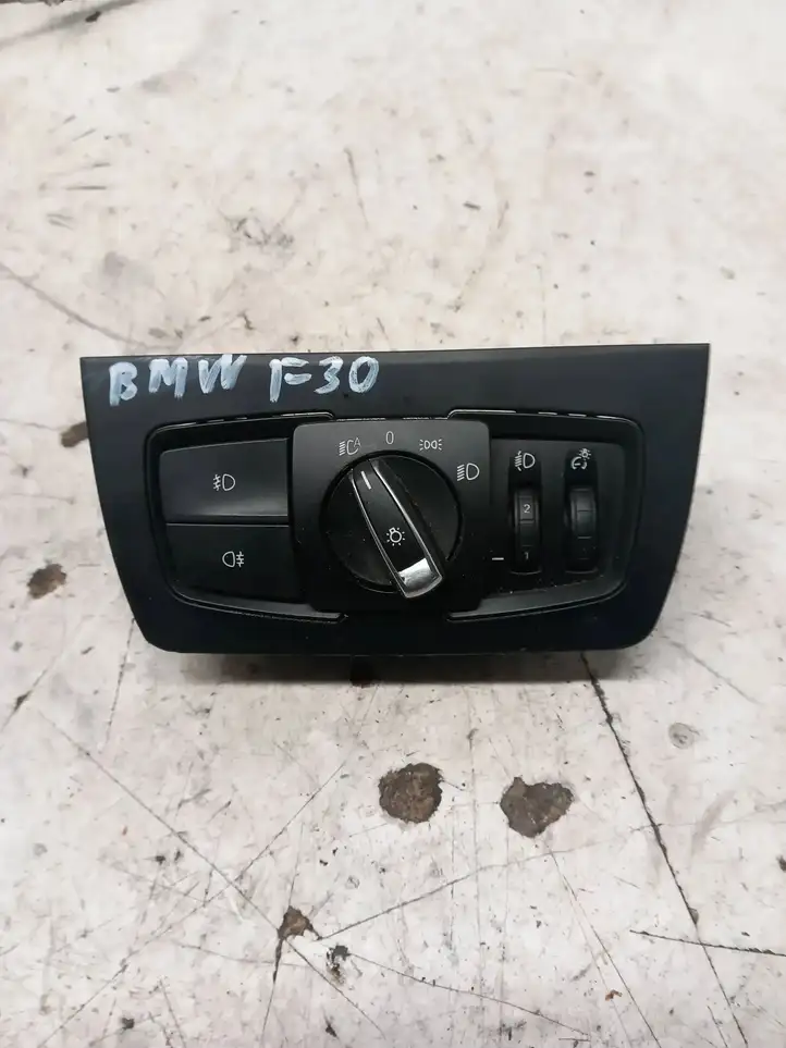 BMW 3 F30 F35 F31 (2012 - 2018) 08934442 Включатель фонарей — фото 1