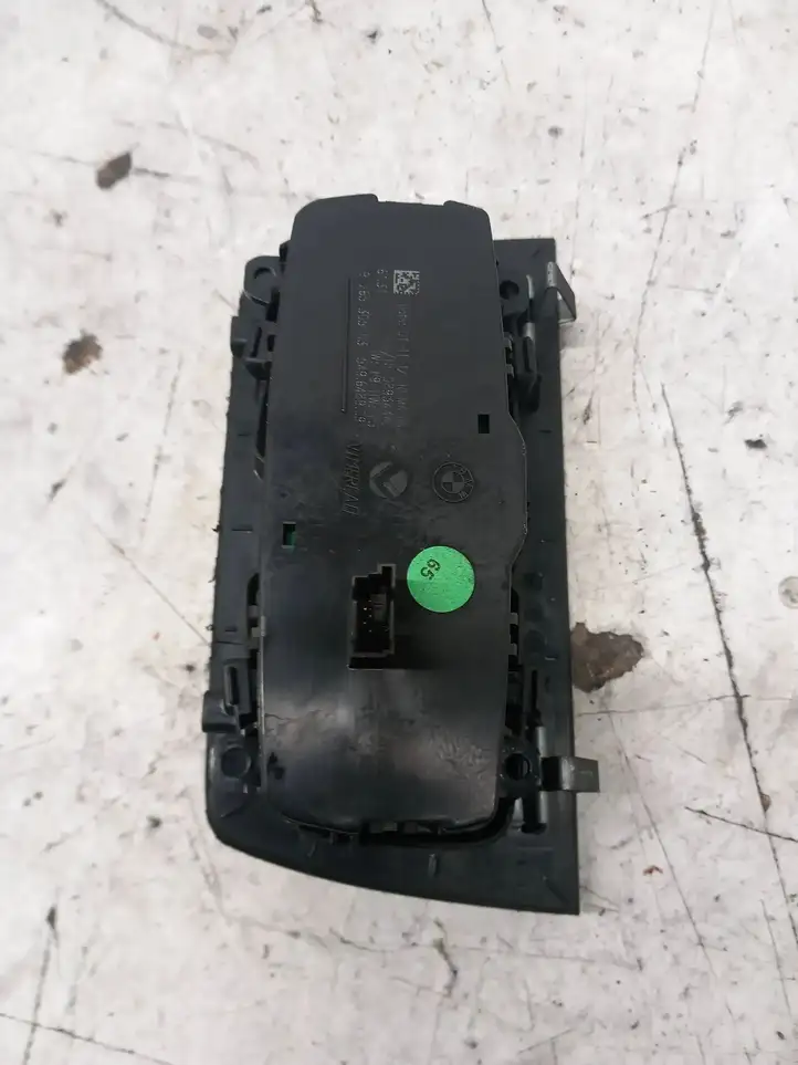 BMW 3 F30 F35 F31 (2012 - 2018) 08934442 Включатель фонарей — фото 2