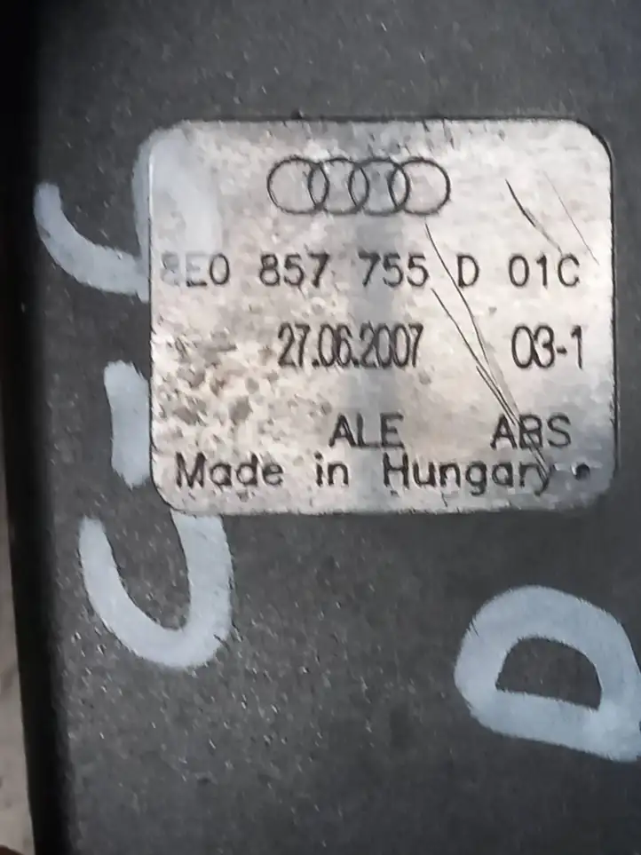 Audi A6 S6 C6 4F (2008 - 2011) 8E0857755D Замок переднего ремня — фото 3