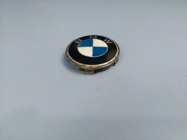 BMW 3 F30 F35 F31 (2012 - 2018) 6783536 Неоригиналные колпаки ступицы — фото 2