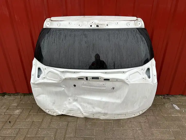 Toyota RAV 4 (XA40) (2012 - 2018) Заднее стекло — фото 2