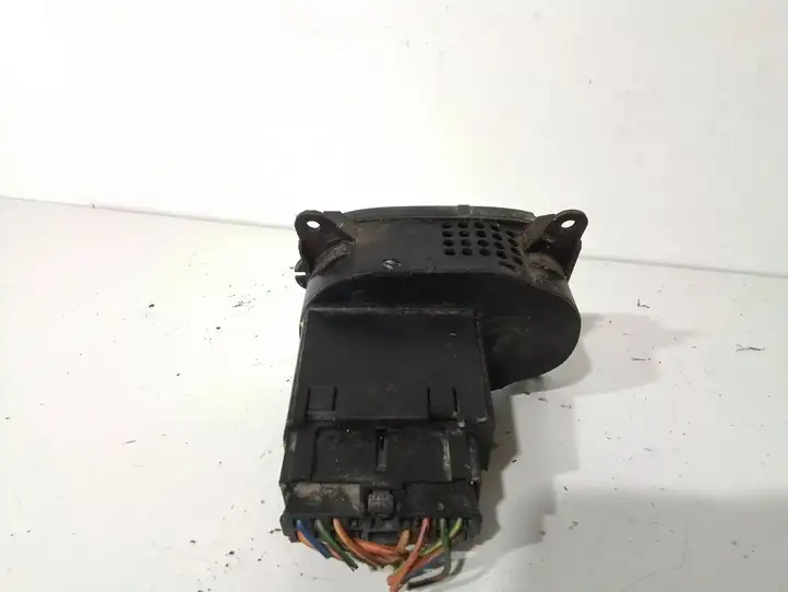 Ford Transit (2000 - 2006) YC1T13A024DB Включатель фонарей — фото 2