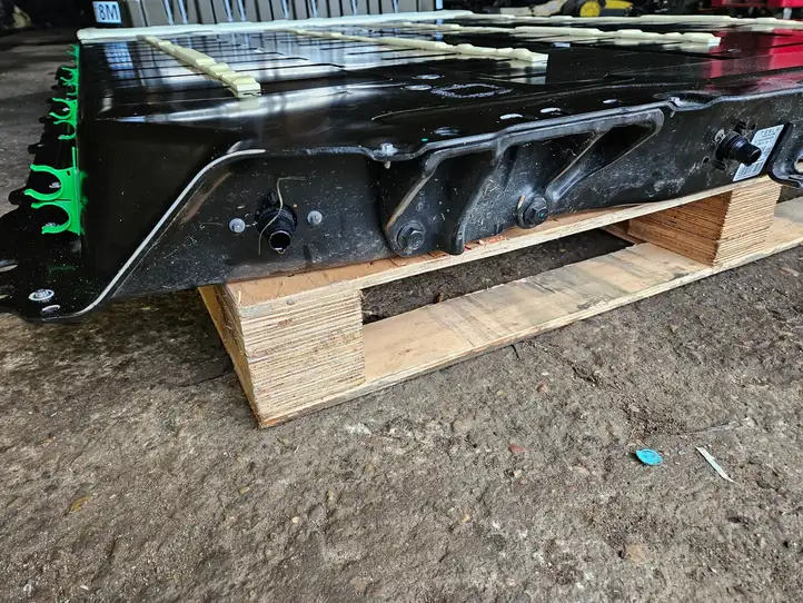 Tesla Model Y (2019 - 2024) 170001200C Аккумулятор гибридного / электрического автомобиля — фото 11