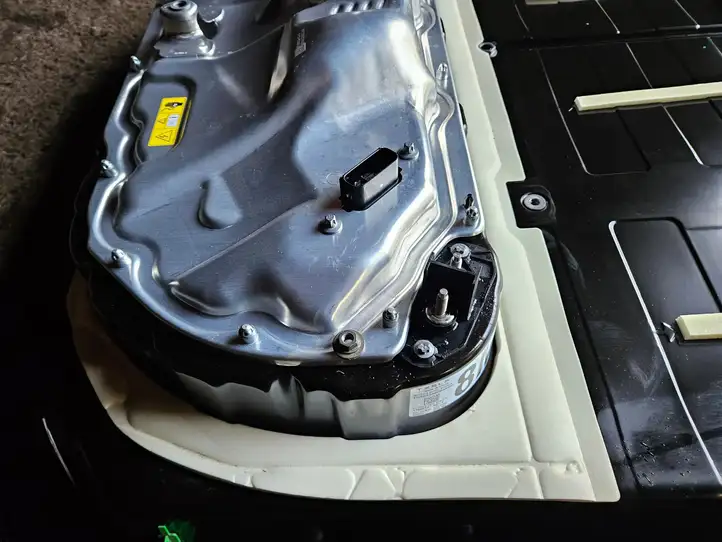 Tesla Model Y (2019 - 2024) 170001200C Аккумулятор гибридного / электрического автомобиля — фото 15