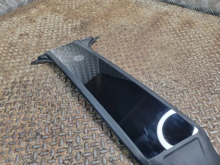 Tesla Model Y (2019 - 2024) 151625500E Наружная накладка стойки B — фото 13