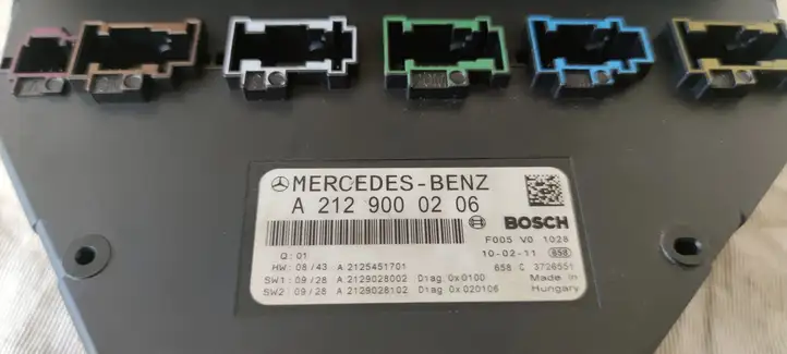 Mercedes-Benz E W212 (2009 - 2016) A2129000206 Блок предохранителей — фото 5