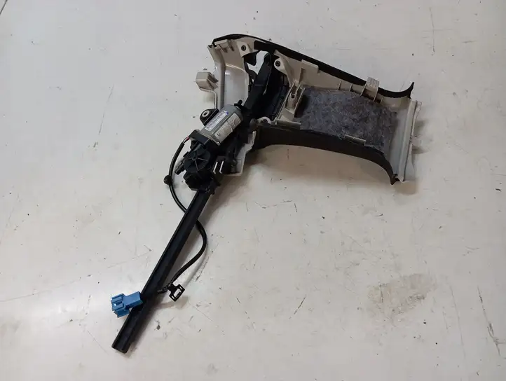 Mercedes-Benz C W205 (2014 - 2021) A2058600182 Электродвигатель регулировки ремня безопасности — фото 1