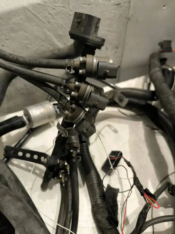 BMW 5 E60 E61 (2004 - 2010) 67R01610104 Комплект ГБО — фото 4