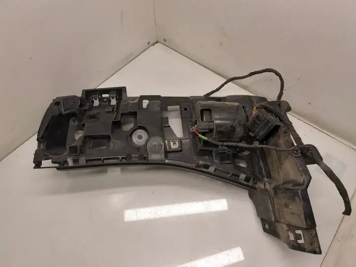 BMW X5 G05 (2018 - ) 8086292 Кронштейн заднего бампера — фото 1